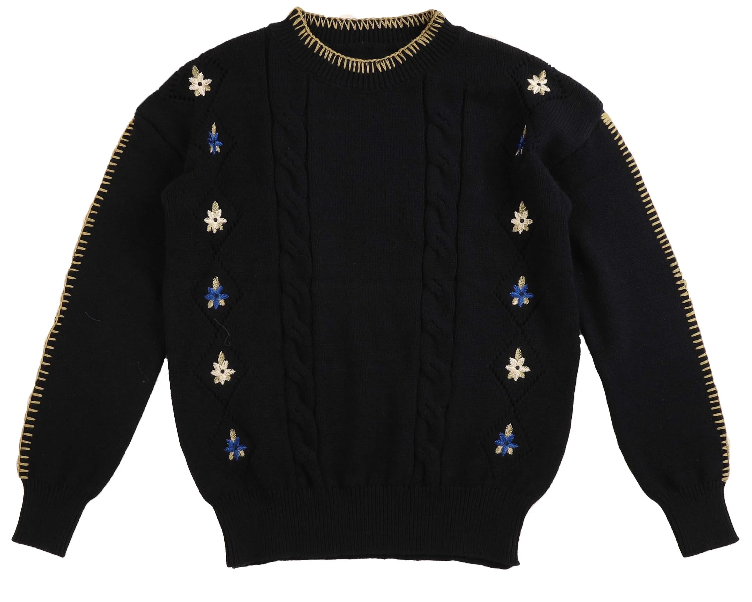 Belati black and white sweater discount