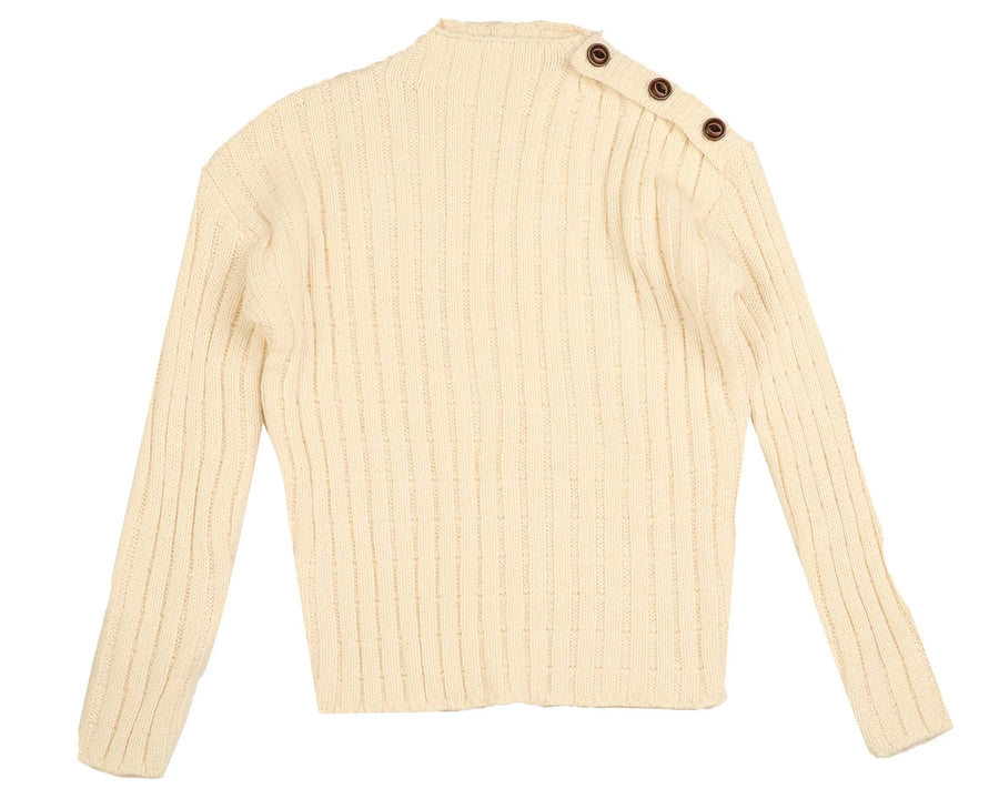 CREAM SHOULDER BUTTON CHUNKY KNIT